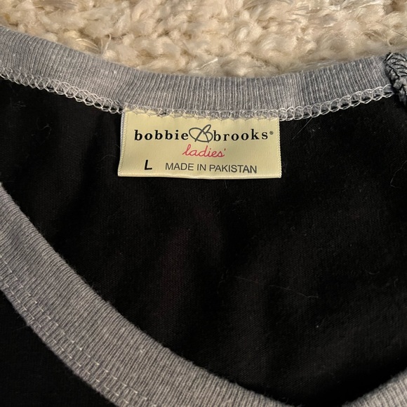 Bobbie Brooks New York Shirt - Picture 4 of 6